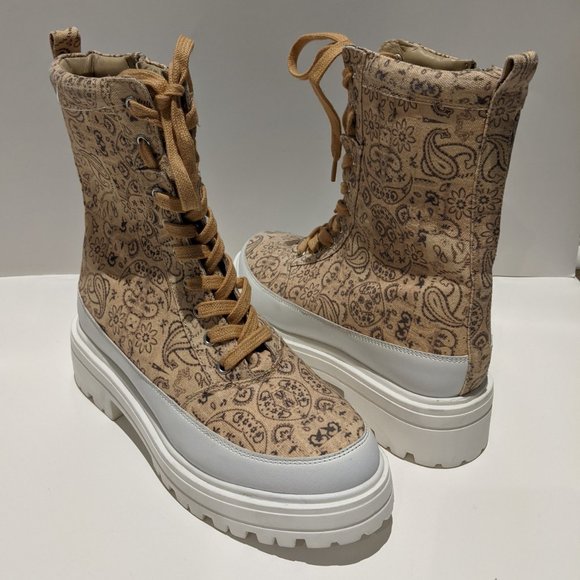 LAST DAY Free People Paisley Canvas Lace-up Hiker Design Boots NWOT Size 7 - Picture 8 of 11